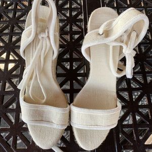 Castaner Ivory Platform Espadrilles New Without Box 40 Sz 9 Made in Spain